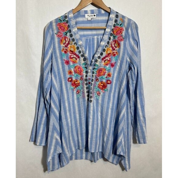 Angel Heart Boutique Blouse S Blue Floral Embroidery Boho Tunic Top Popover - Picture 2 of 6